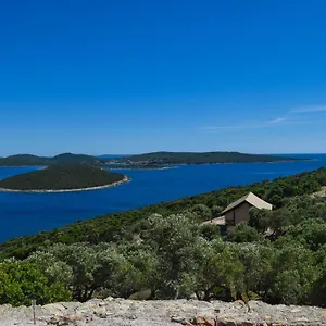 Glamping Tents And Mobile Homes Trasorka , Veli Lošinj Croatie